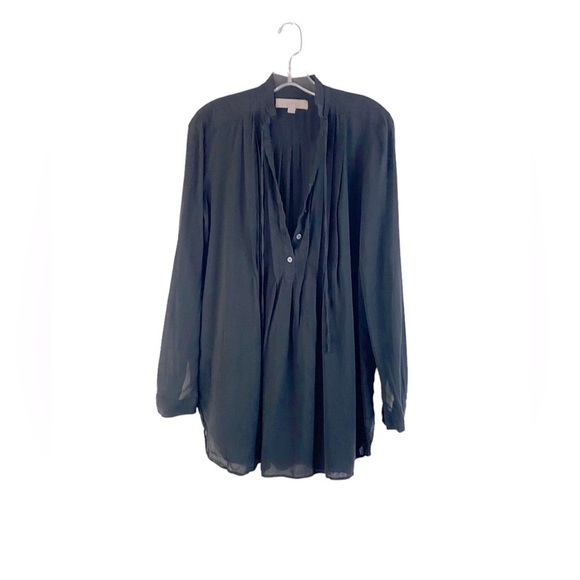 LOFT Pleated Half Button Front Flowy Lightweight Top Size Small - Picture 1 of 9